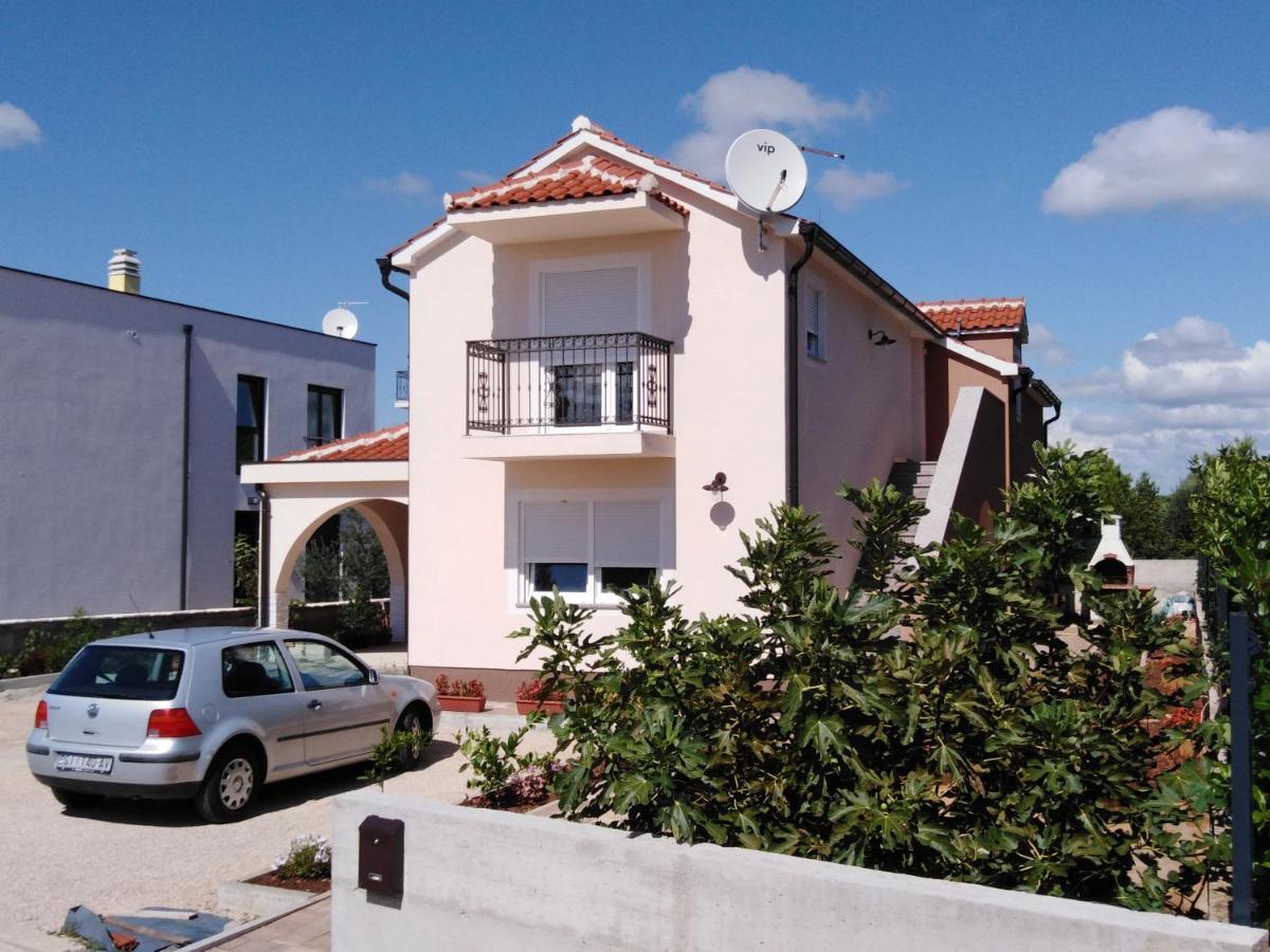 Apartment Ninic Срима Екстер'єр фото