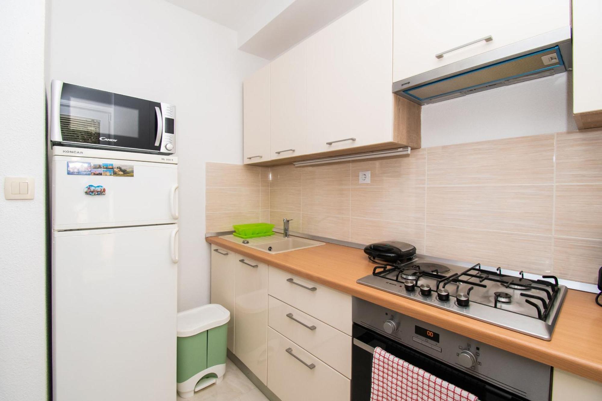 Apartment Ninic Срима Екстер'єр фото