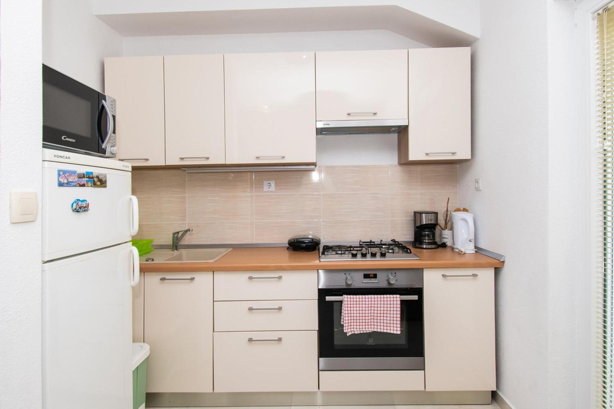 Apartment Ninic Срима Екстер'єр фото