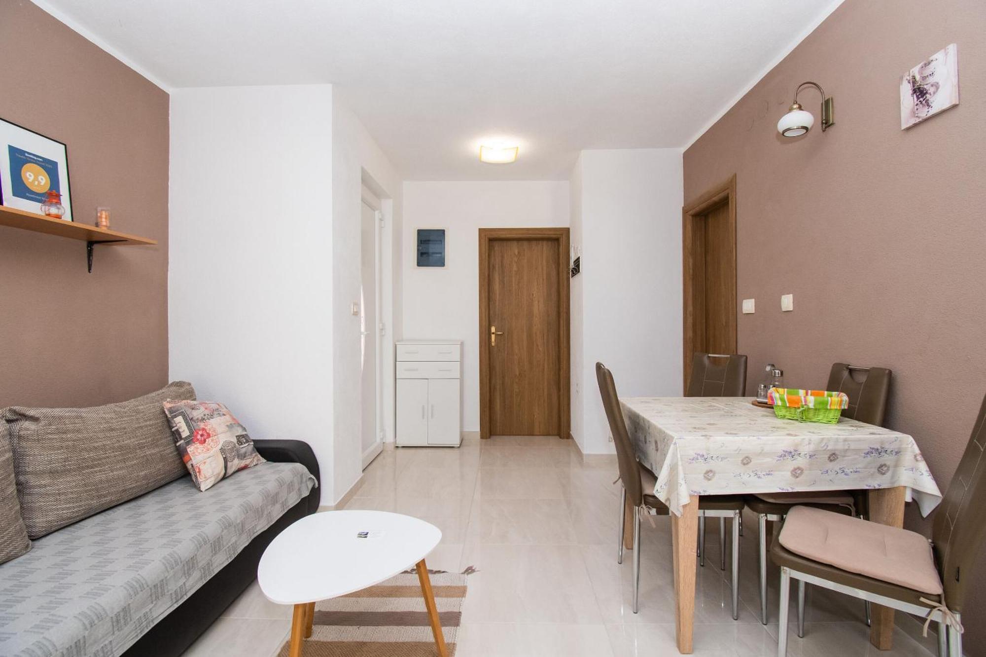 Apartment Ninic Срима Екстер'єр фото
