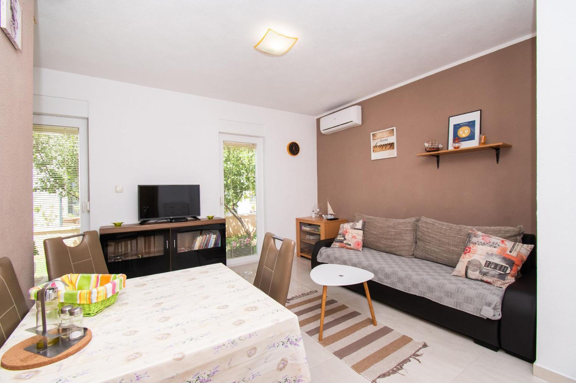 Apartment Ninic Срима Екстер'єр фото