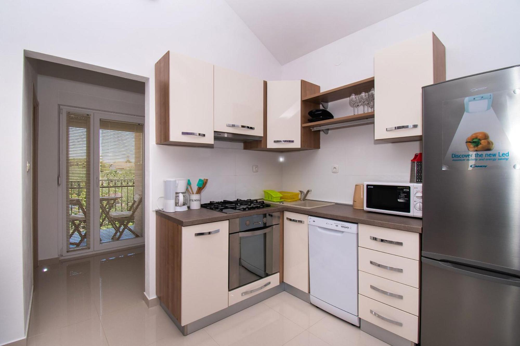Apartment Ninic Срима Екстер'єр фото