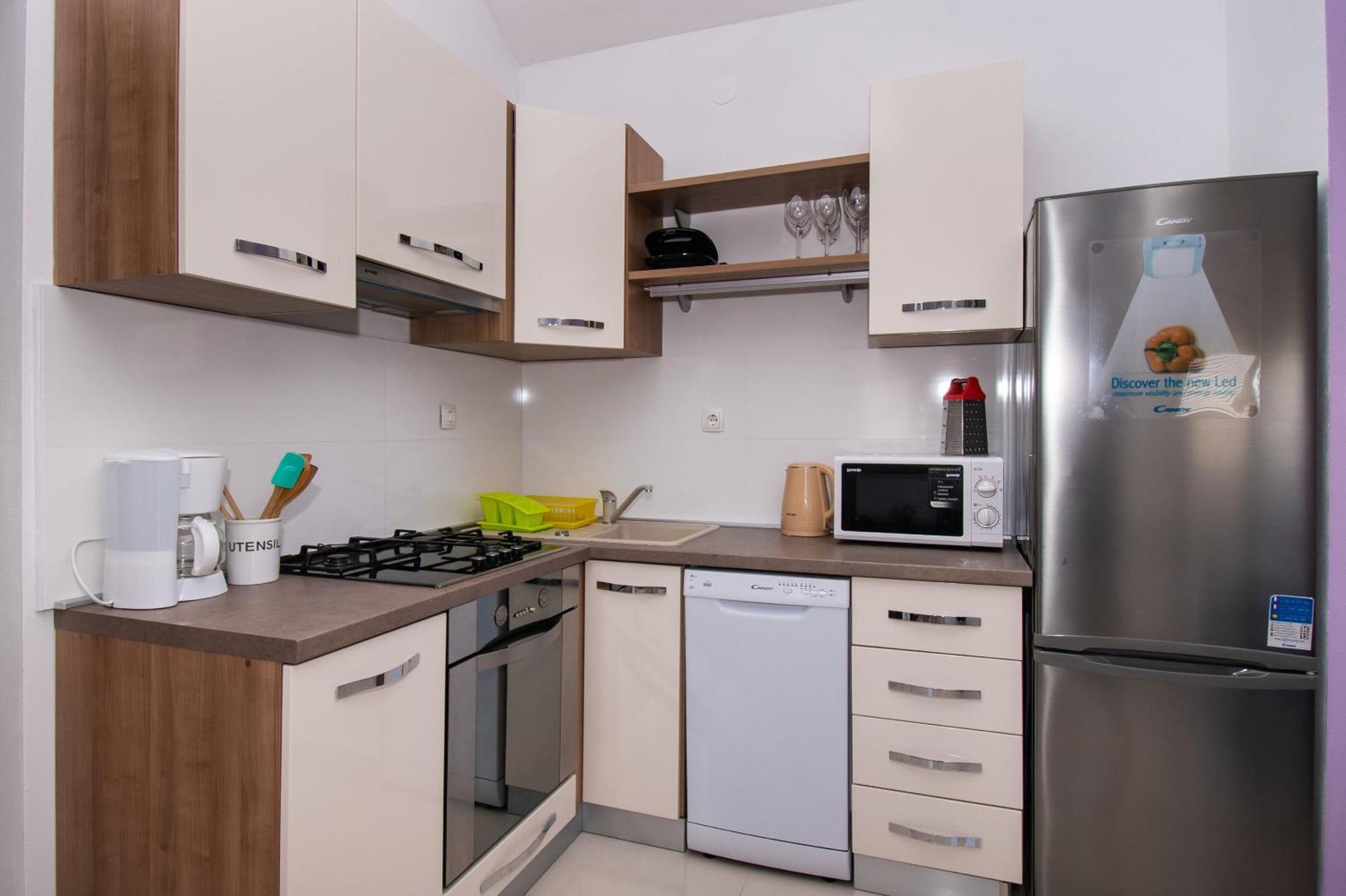 Apartment Ninic Срима Екстер'єр фото